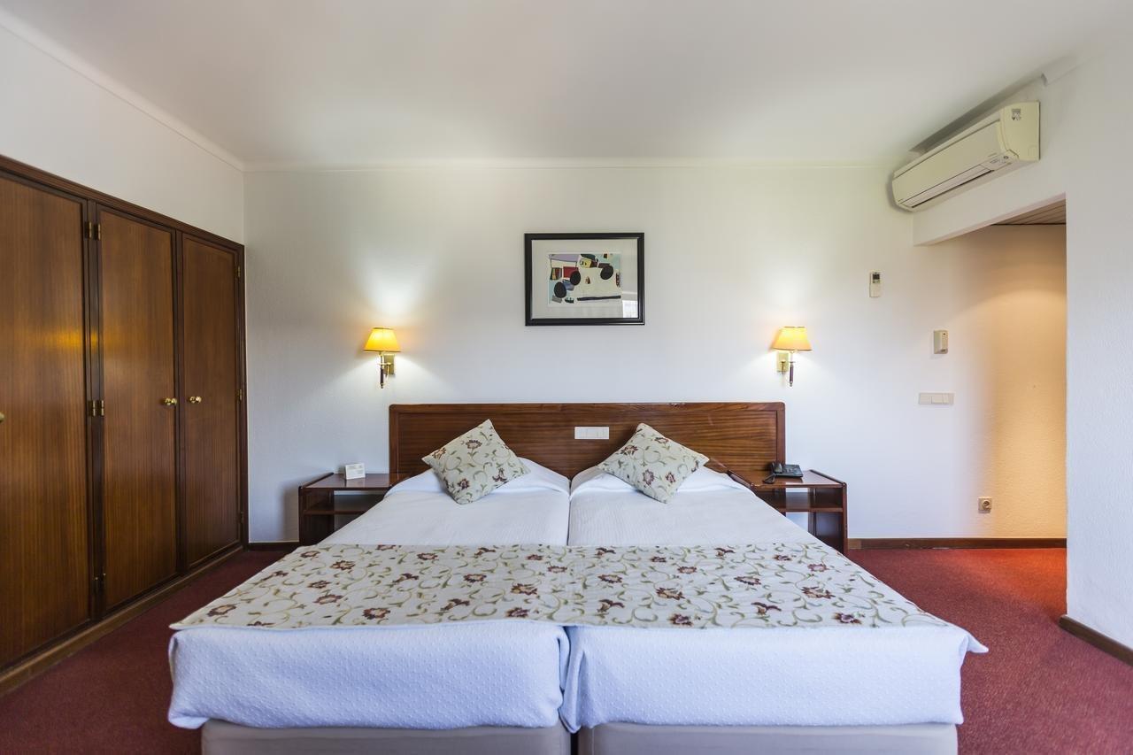 Hotel Arangues Setúbal Buitenkant foto