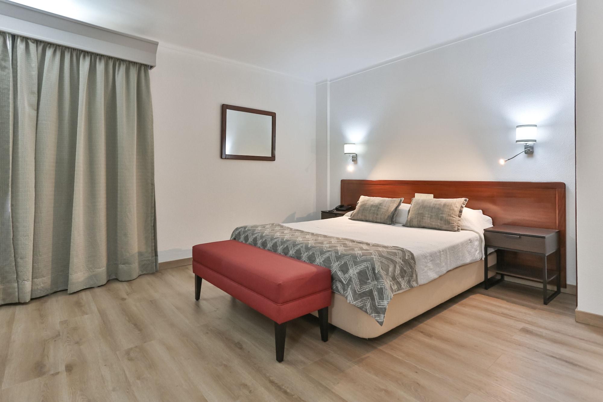 Hotel Arangues Setúbal Buitenkant foto
