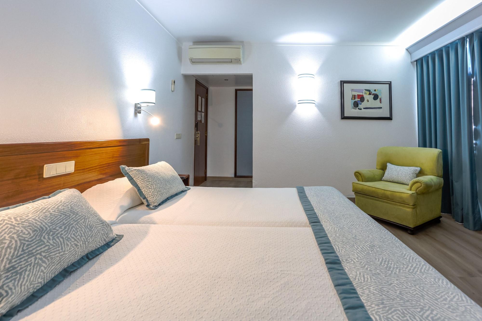 Hotel Arangues Setúbal Buitenkant foto